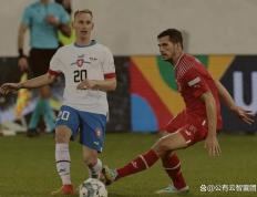 IM体育平台-英格兰队力克捷克队，跻身小组前列