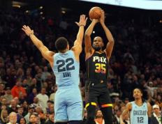 IM体育社区互动入口-雄鹿客场逆转篮网，球队团结一心赢得关键胜利的简单介绍