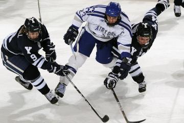 IM体育官方网-劳塔罗爆发与土耳其洪水，当个体英雄主义撞上集体力量的洪流