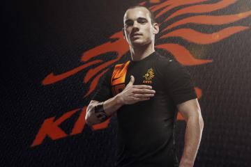 IM体育注册链接-德甲争冠战焦点战，AC米兰鏖战马德里竞技，欧洲足球的激情交响