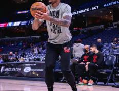 IM体育-雄鹿碾压国王，拉文三分雨点燃全场的简单介绍