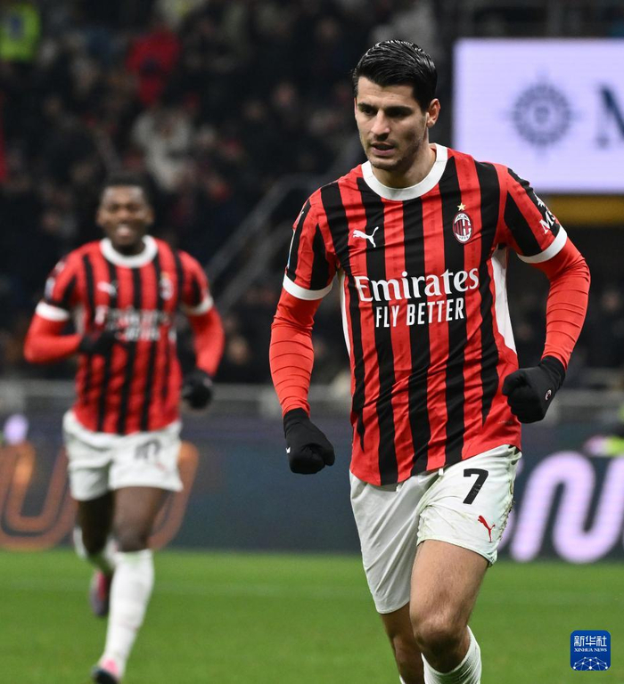IM体育官网入口-关于AC米兰后卫组织防线更紧凑，提升整体防守效果的信息
