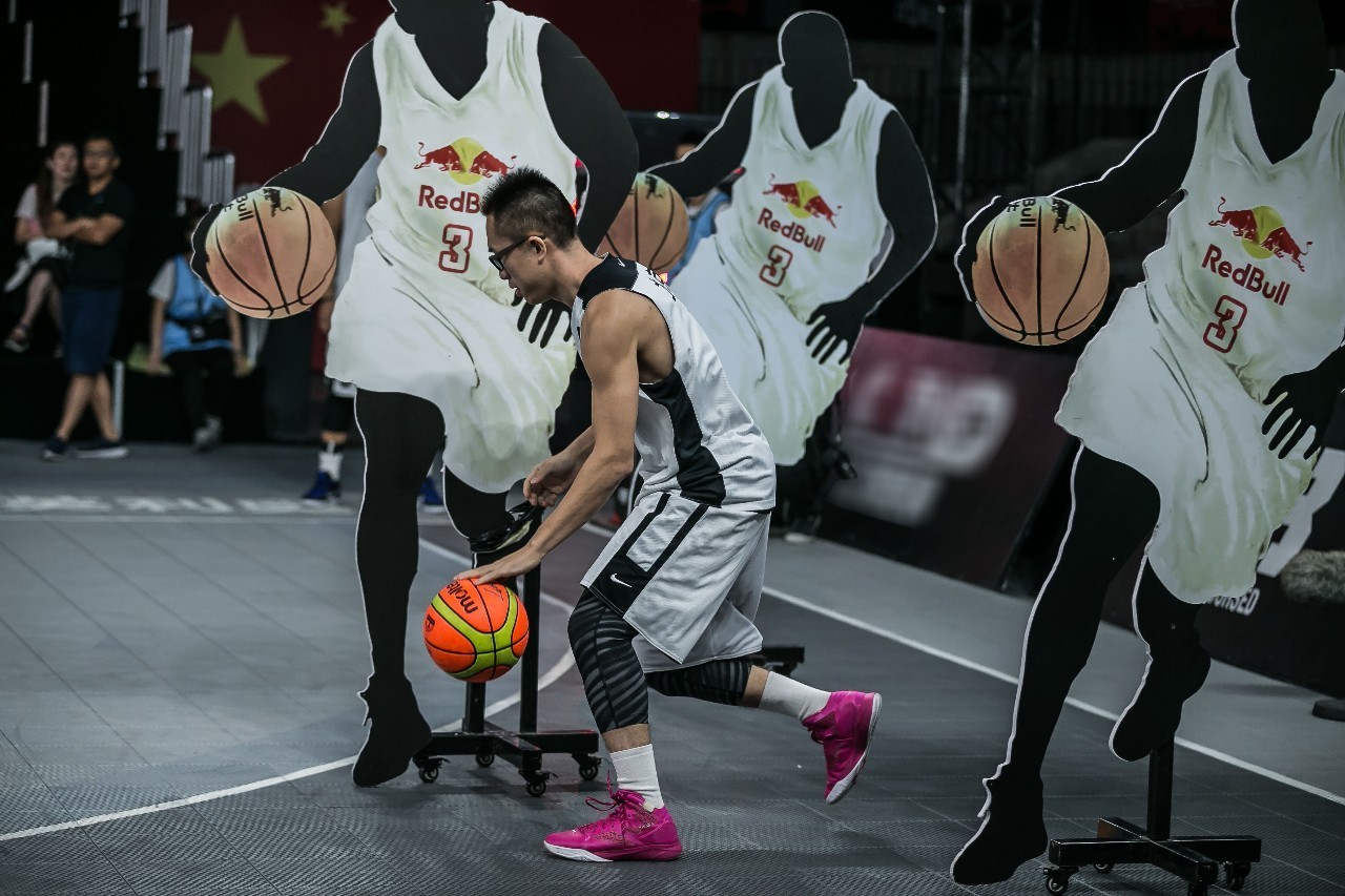 IM体育网页版登录入口-包含中国乒乓球队绝杀瑞典乒乓球队,张继科统治全场的词条