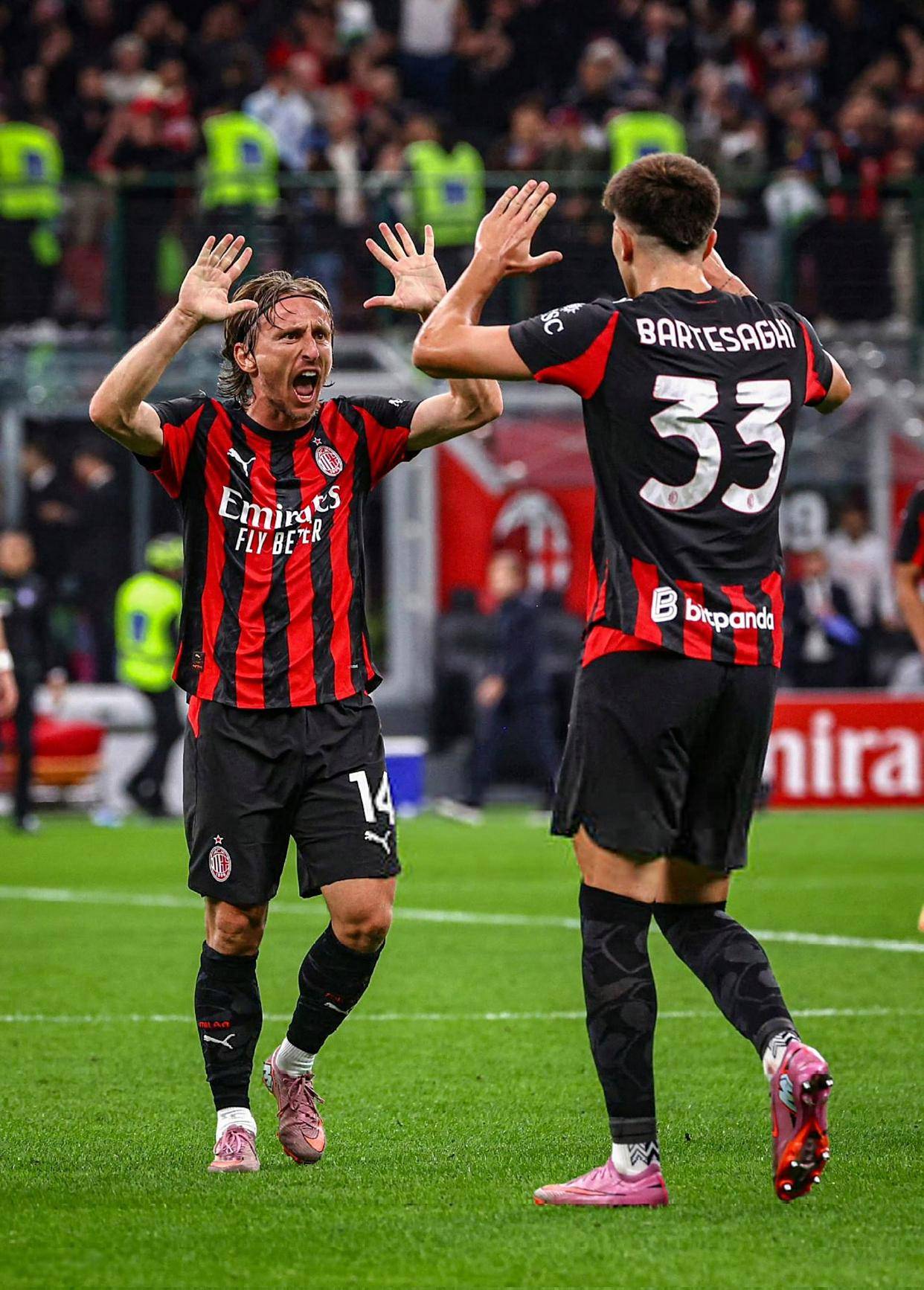 IM Sport-拜仁绝地反击秘鲁，弗拉霍维奇关键制胜的简单介绍