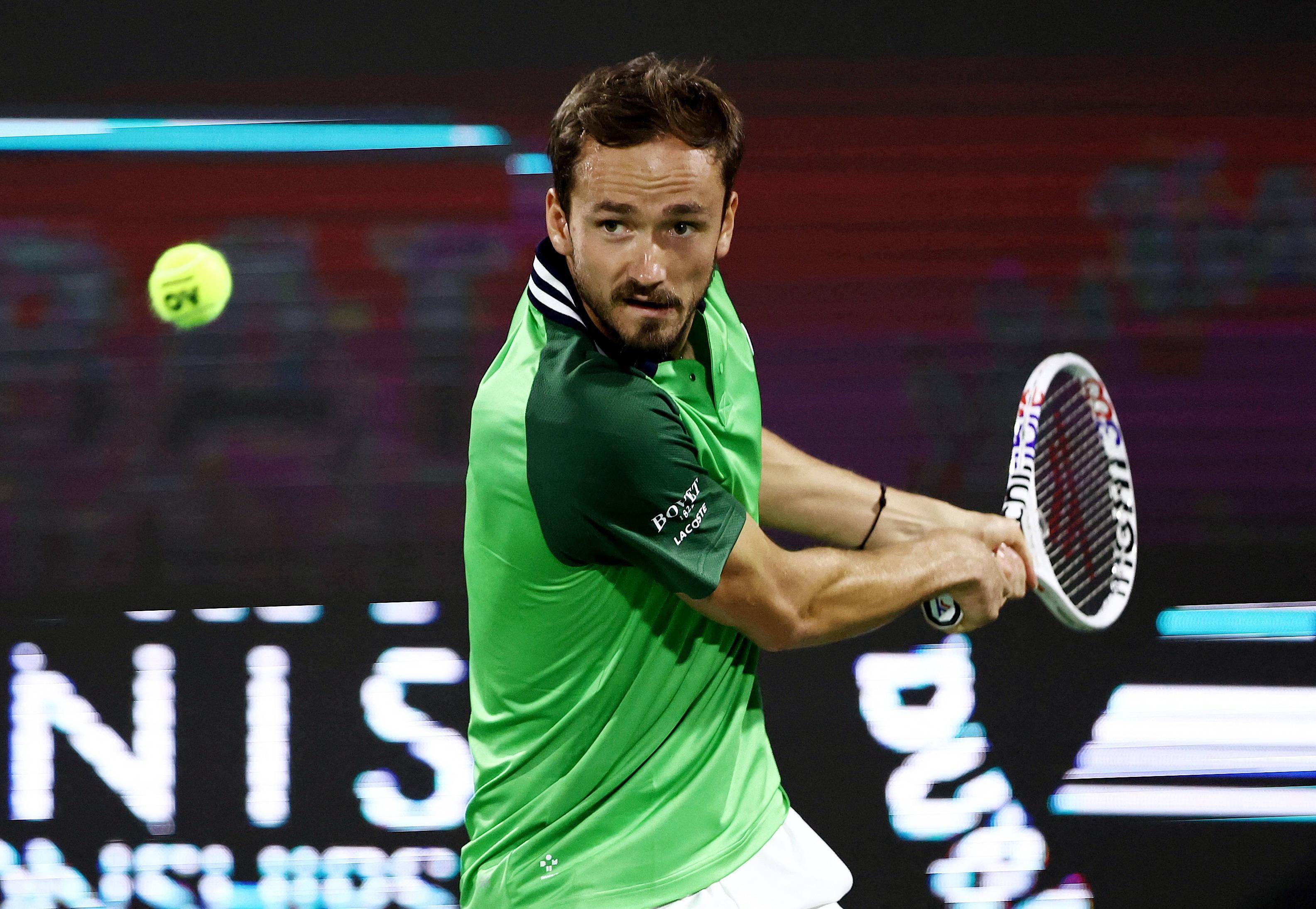 IM体育App下载-英国网球队爆冷意大利网球队,梅德韦杰夫制霸全场的简单介绍