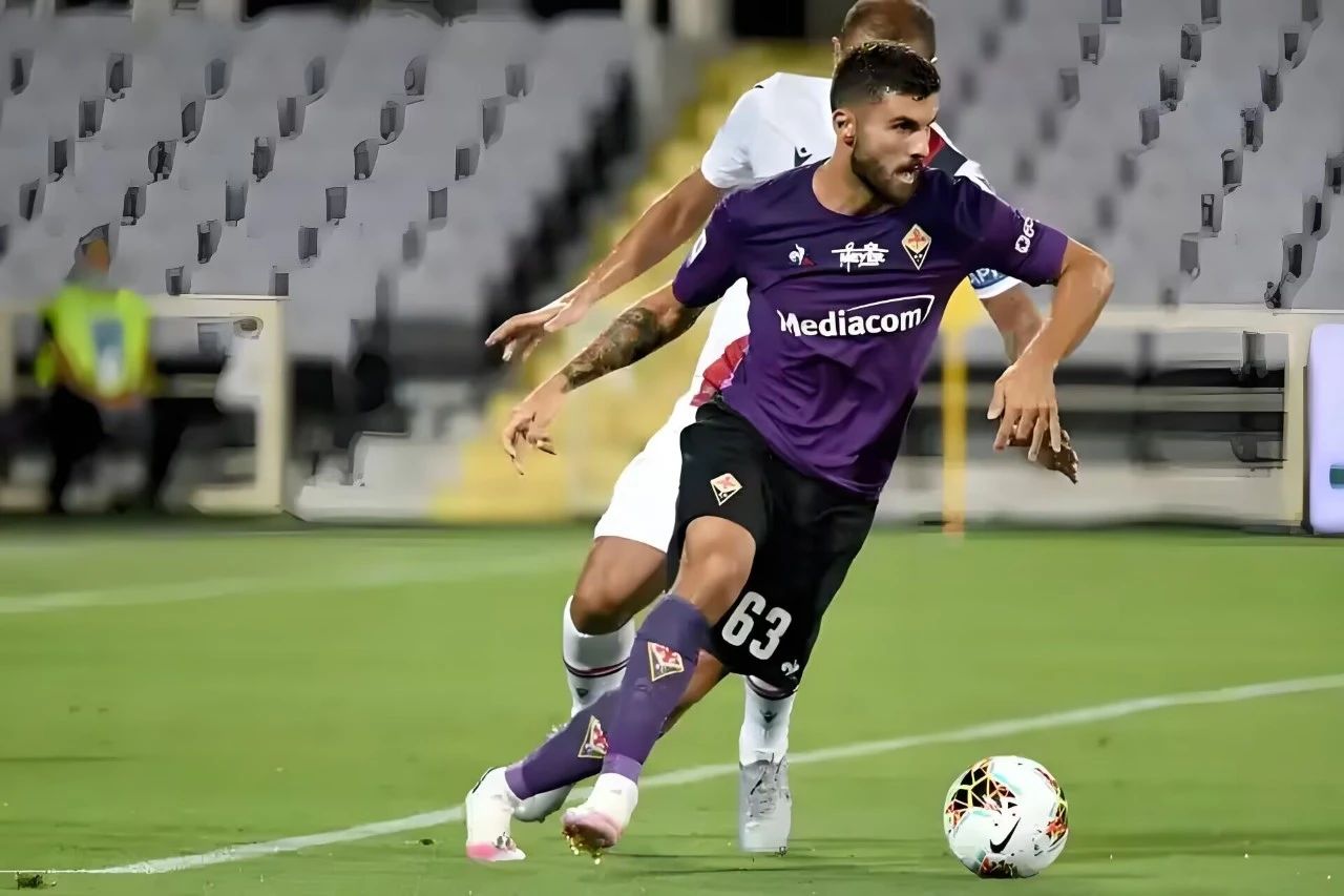 IM体育-佛罗伦萨客场不敌萨索洛,意甲保级之路不易的简单介绍