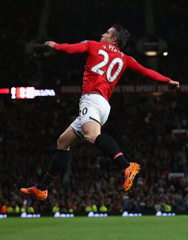 IM体育官方平台-名宿公开点评球队上场比赛的表现和斗志