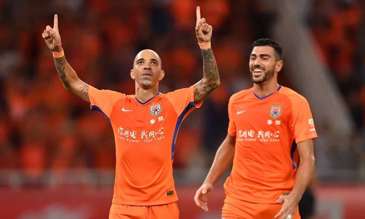 IM体育-关于鲁能客场逼平恒大，仍领先积分榜的信息