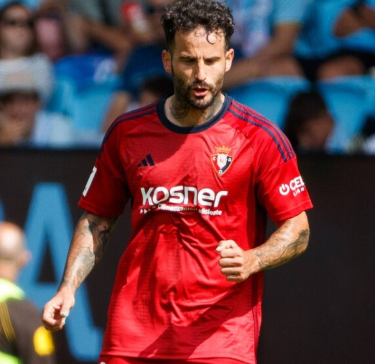 IM体育注册链接-奥萨苏纳赢得关键胜利，提振信心