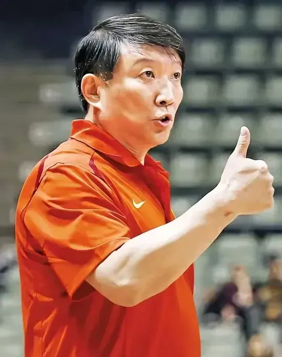 IM体育在线注册-奇才击败篮网，翻转局面取得胜利