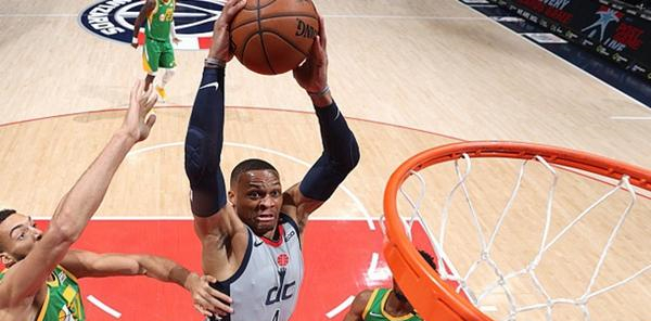 IM体育在线注册-奇才击败篮网，翻转局面取得胜利