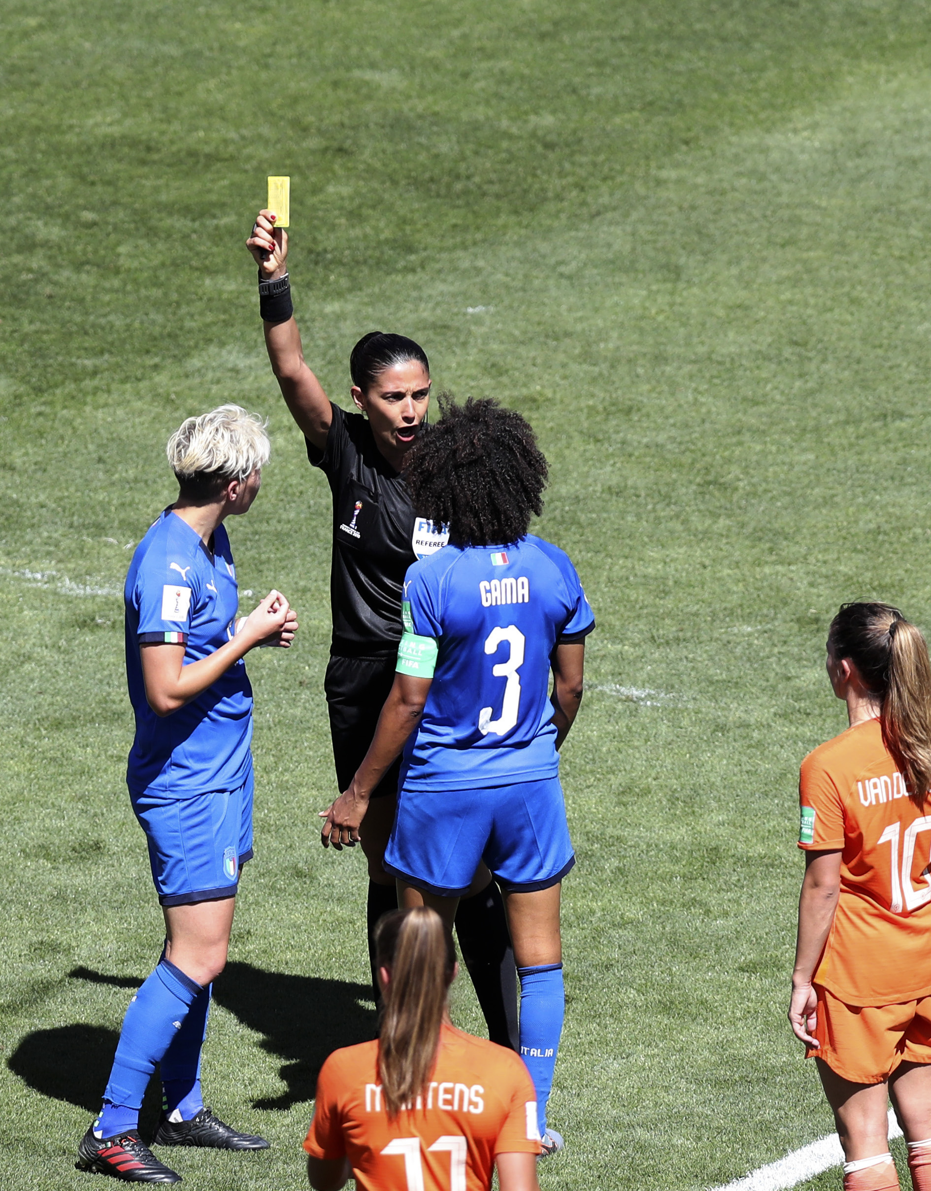 IM体育网页版登录入口-瓦朗谢纳士气如虹，全队誓为胜利拼尽全力的简单介绍