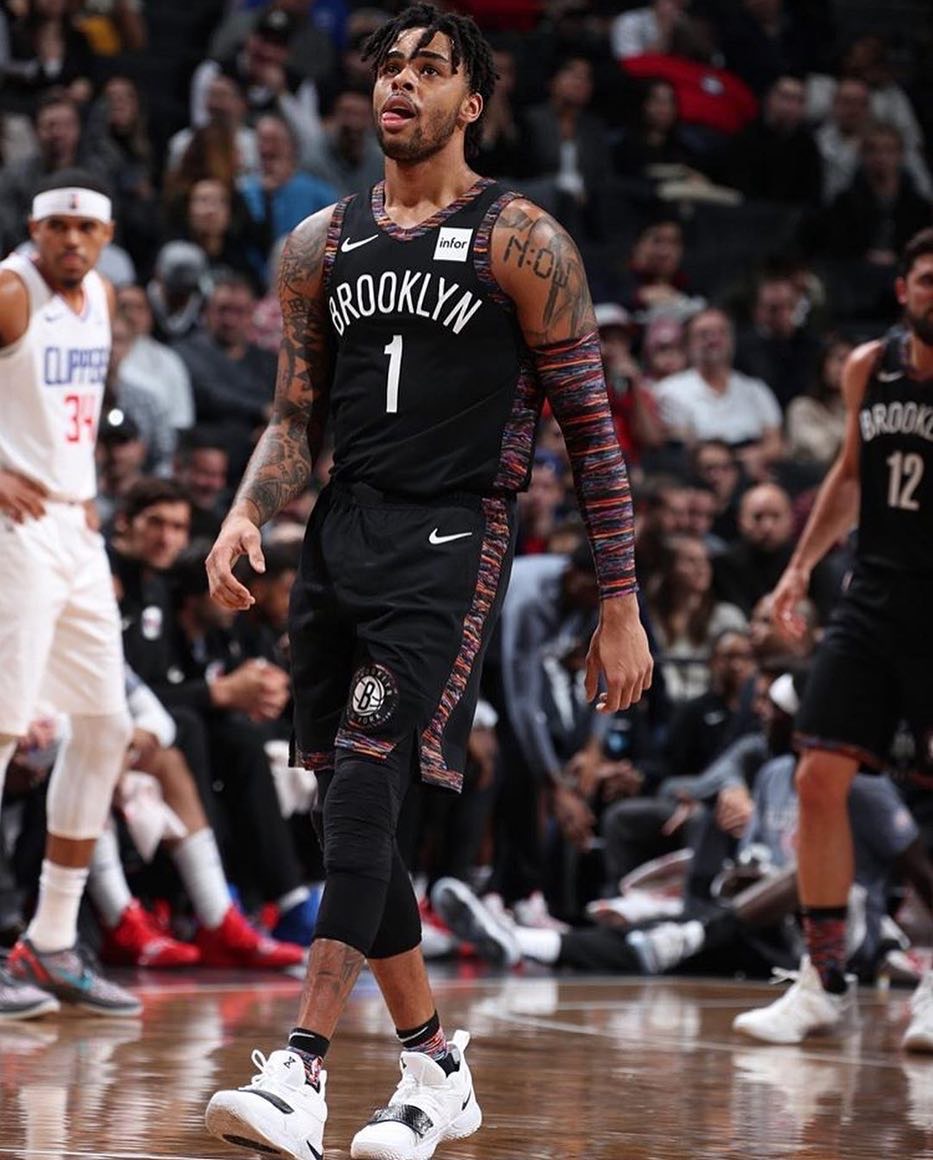 IM体育在线注册-红牛二队鏖战红牛车队,拉塞尔状态火热的简单介绍