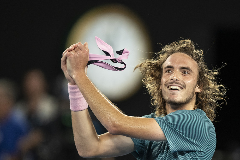 IM体育-联合杯轻取澳网，西西帕斯点燃赛场的简单介绍